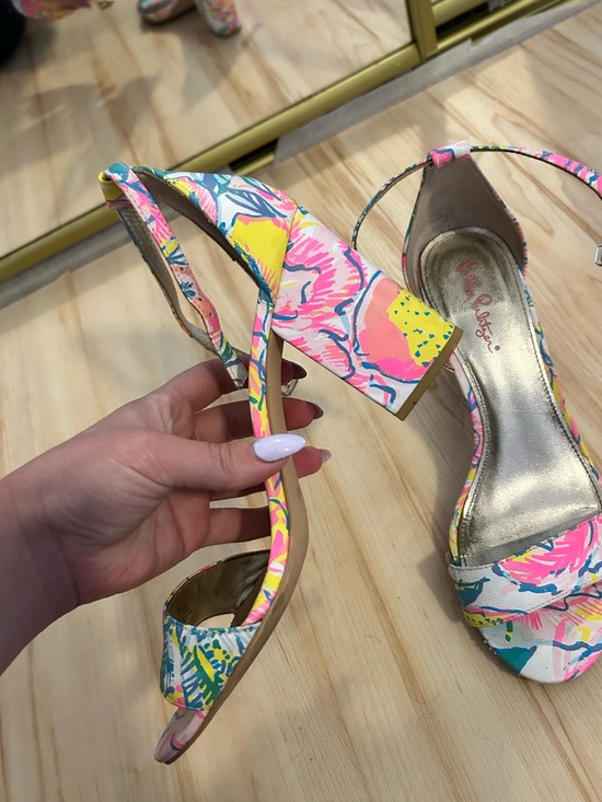 Lilly Pulitzer Shoes - 🩷🍋VGUC Lilly Pulitzer heeled sandals